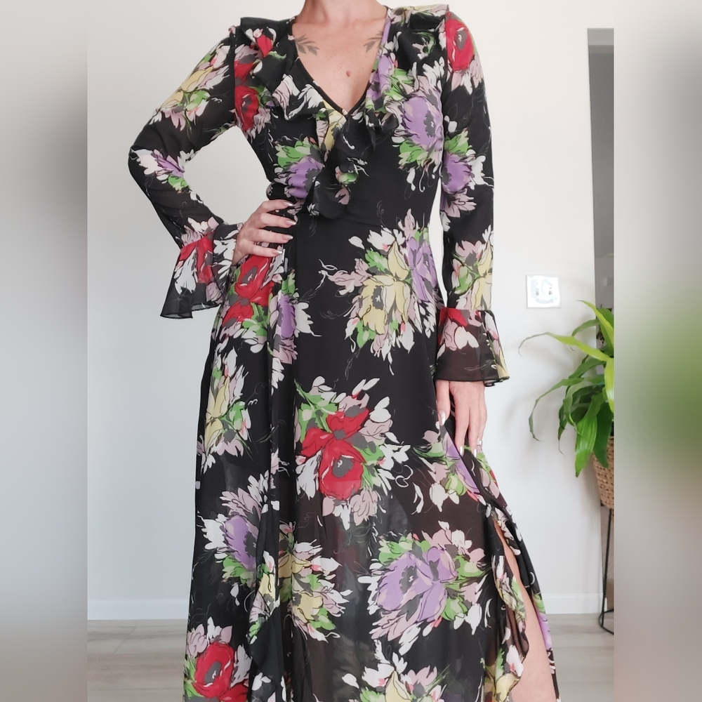 Dress - Picture 2 of 5
